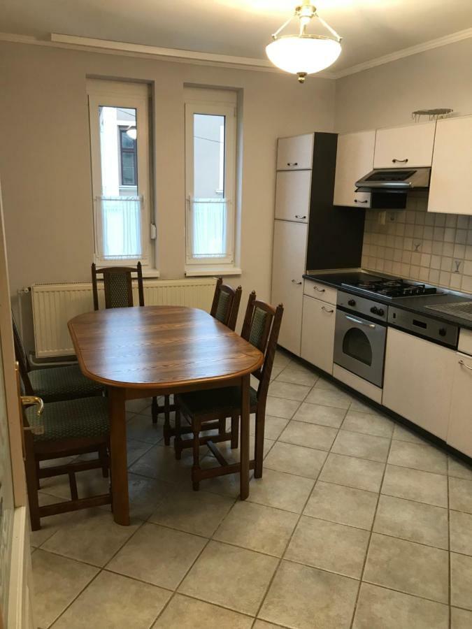 Gabor Pal 1 Apartman 2 Szoba Dunafoldvar エクステリア 写真