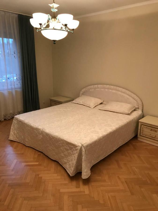 Gabor Pal 1 Apartman 2 Szoba Dunafoldvar エクステリア 写真