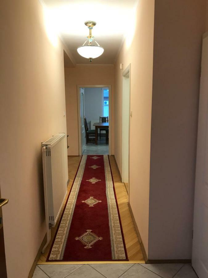 Gabor Pal 1 Apartman 2 Szoba Dunafoldvar エクステリア 写真